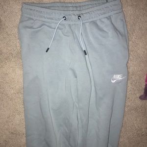 Nike sweatpants xs